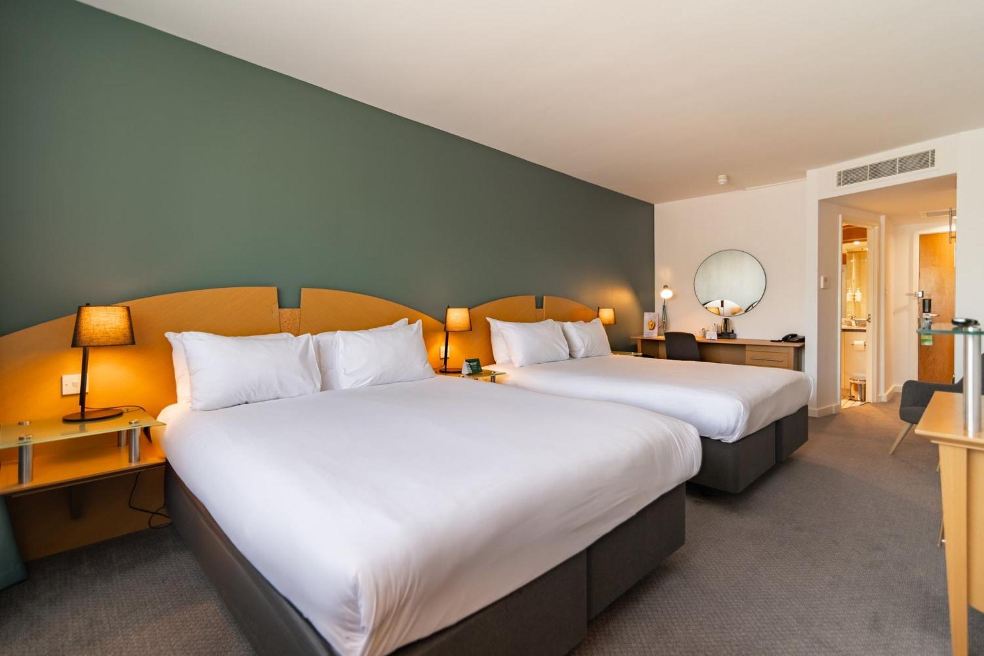 Holiday Inn Ashford - North A20 By Ihg Exterior foto