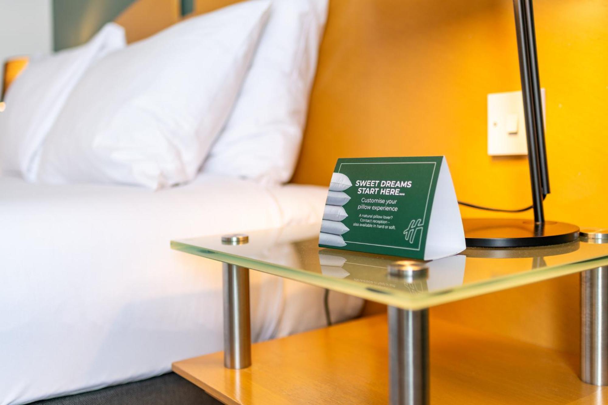 Holiday Inn Ashford - North A20 By Ihg Exterior foto